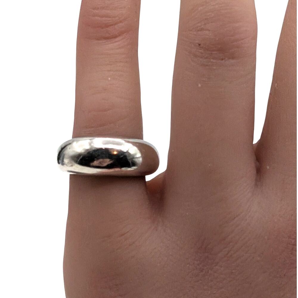 Vintage 925 Sterling Silver Dome Band Ring Size 4.75